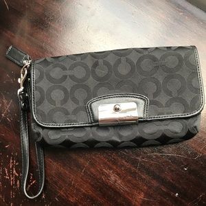 Black Coach Wristlet Clutch